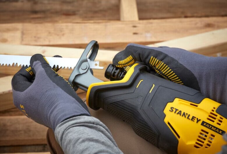 Stanley | 18V V20 Reciprocating Saw - 2 x 2.0Ah Kitbox | SFMCS300D2K-QW | 18 V (Attēls 5)