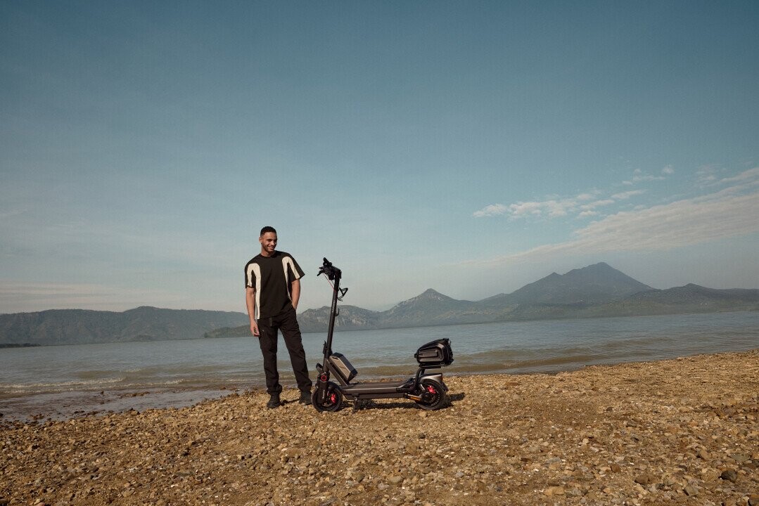 Segway | MAX G3 E | eKickScooter | 2000 W | Up to 25 km/h | 11 " | Black (Attēls 8)