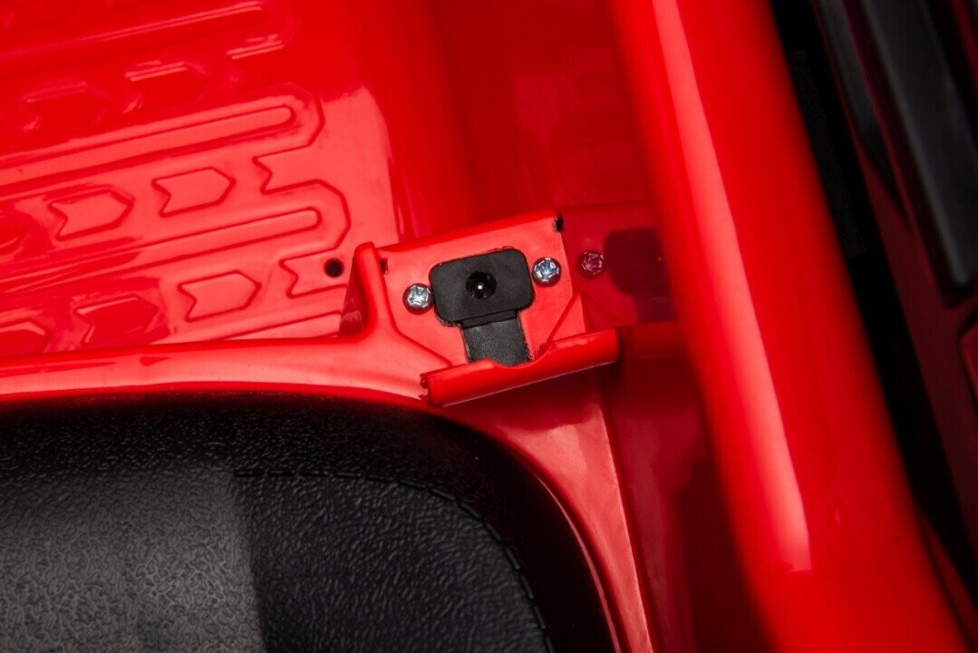 Audi Q7 NEW LIFT transportlīdzeklis Sarkans (Attēls 19)